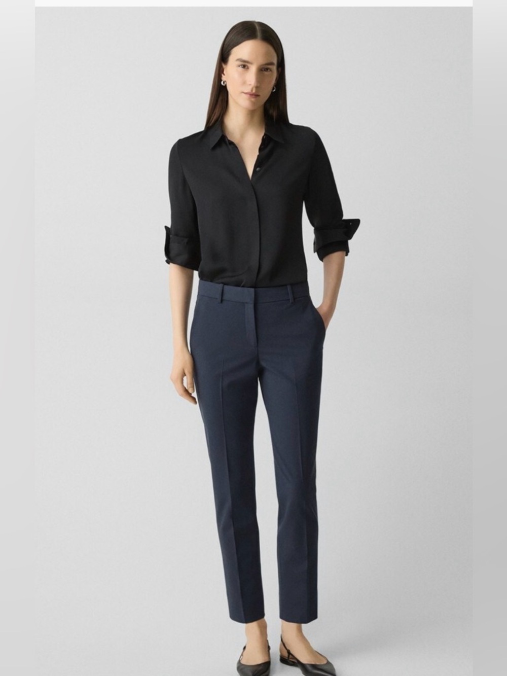 Theory Women’s Treeca Pants in Traceable Good Wool Straight Crop Dress Pants